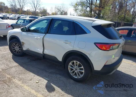2022 Ford Escape Se z USA, uszkodzony, nr VIN 1FMCU9G67NUA61180
